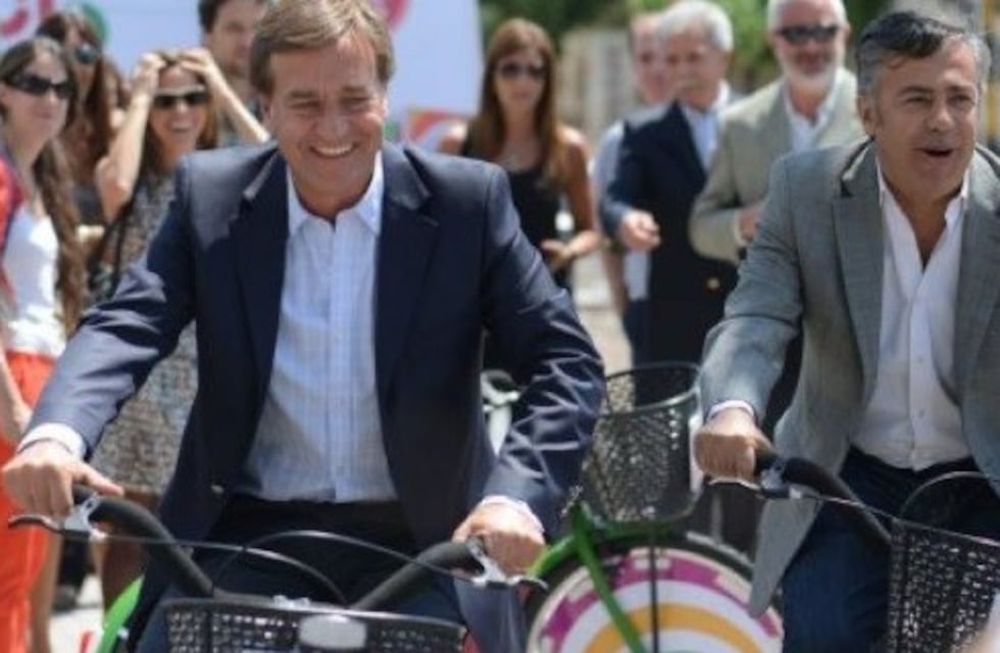 ¿El alumno superó al maestro?¿Suárez gobernó mejor que Cornejo?