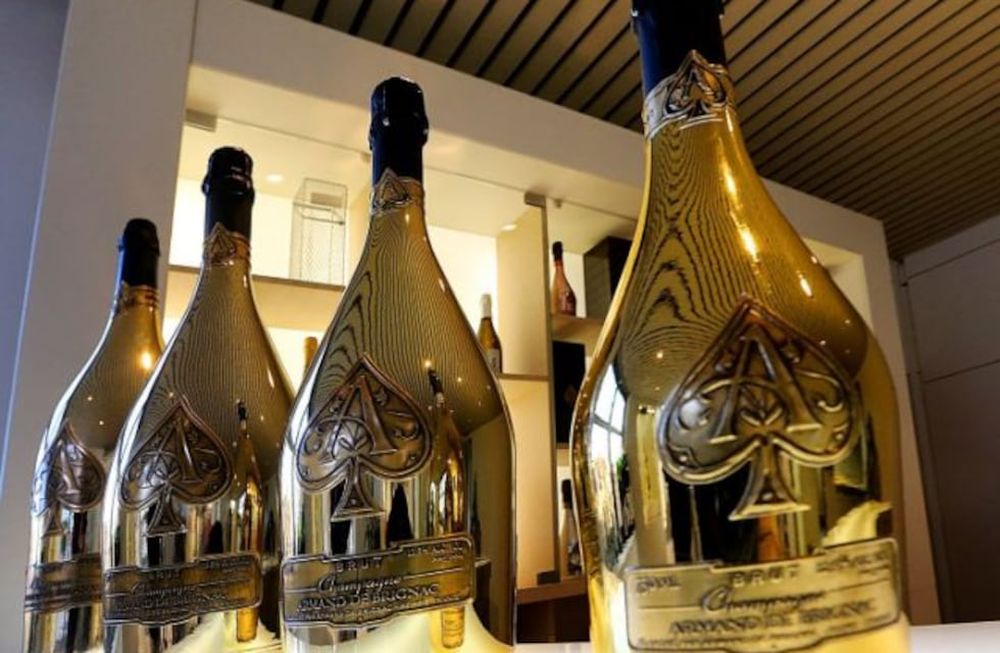 El grupo dueño de Chandon compró el 50% de la marca de champagne de una estrella del rap estadounidense