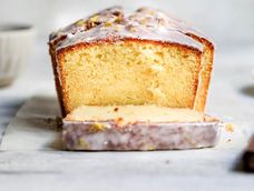 Este budín es perfecto para el momento de compartir la mediatarde con amigos.