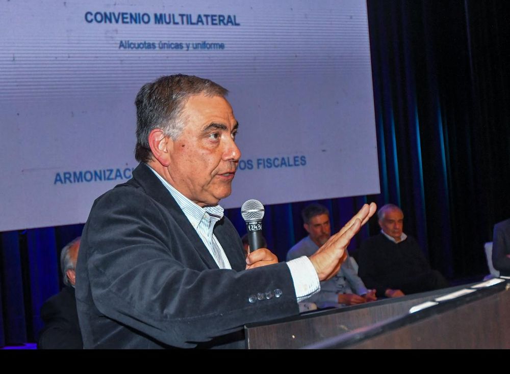 El tributarista Mario Comellas en el Foro Industrial 2025
