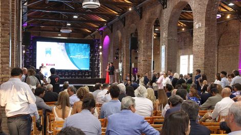 Los Andes | El ambiente en el agasajo Bodegas de Argentina fue de disfrute y de confianza en que el cambio de ciertas variables permitirá retomar el crecimiento del sector vitivinícola