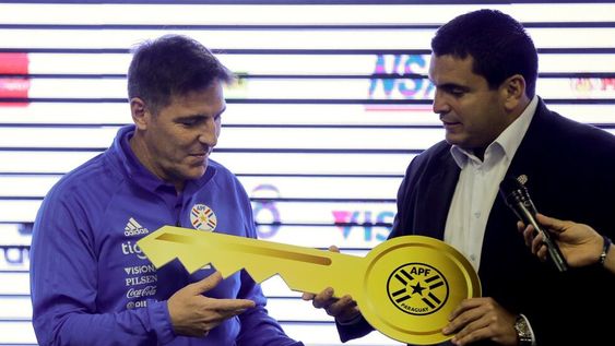 El Toto Berizzo ya es el DT de Paraguay
