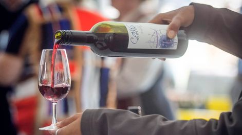 Cayó la venta de alcohol en los restaurantes por las altas multas
