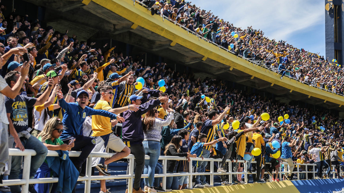 Se calienta la previa de Rosario Central - Independiente de Avellaneda por una polémica decisión