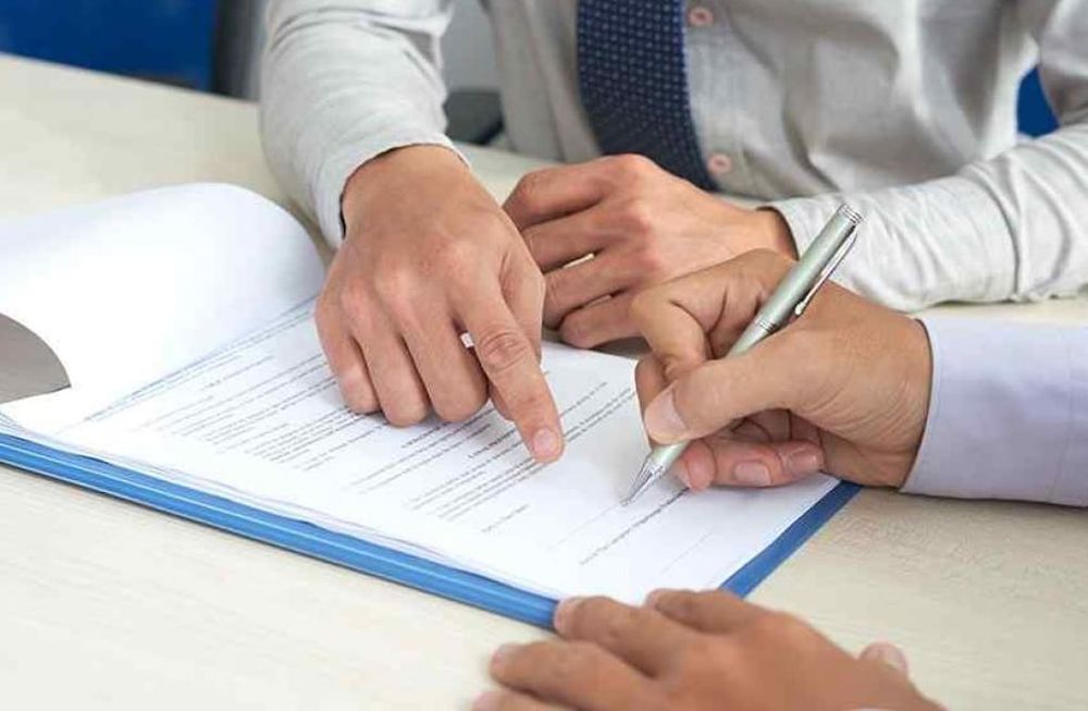 Por no cumplir con un requisito del blanqueo, hay quienes no ingresaron al régimen, no pueden retirar el dinero del banco y podrían tener que tributar por el dinero