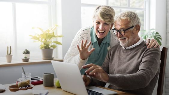 En Banco Macro, hasta el 30 de junio no es necesario renovar la fe de vida