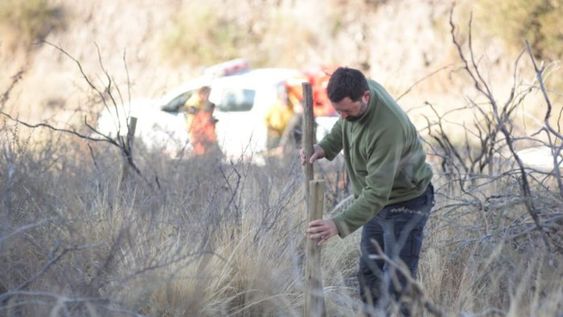 Anoche, cerca de las 23, La Patrulla de Rescate se dirigió al lugar señalado –la zona conocida como Quebrado del Manzano, ubicada al este del Cerro Arco, en Las Heras- y constataron que se trataba de Miguel Alberto Fernández. Imagen ilustrativa