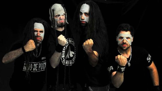 Asspera: “No somos los bufones del heavy metal”