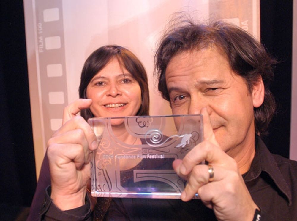2005-2007. El Festival de Cine de Sundance lanza su Competencia de Cine Mundial, elevando el perfil de los cineastas internacionales en el Festival