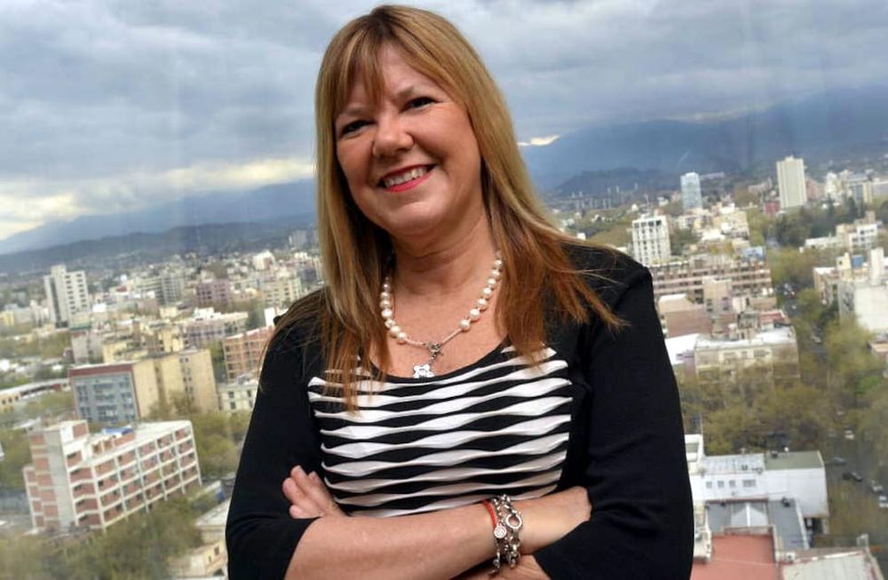 Dejará su cargo la titular de Gestión Educativa