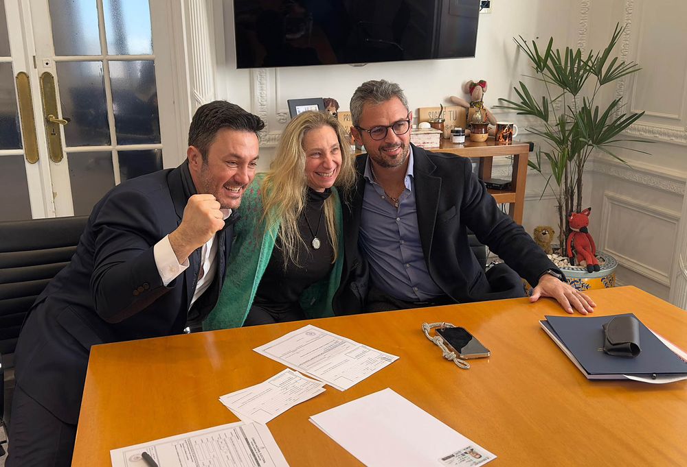 Luis Petri se afilió a La Libertad Avanza y se mostró con Karina Milei y Martín Menem.