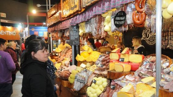 En julio llega Caminos y Sabores, la feria que reúne a productores de alimentos, artesanos, cocineros y emprendedores