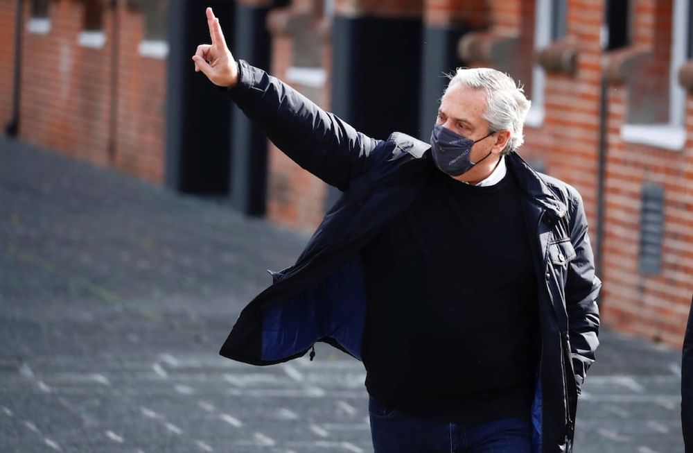 El presidente de la nación aseveró hoy que sus postulantes “son los candidatos de los gobernadores”, fue en el marco de una reunión de trabajo en La Rioja.