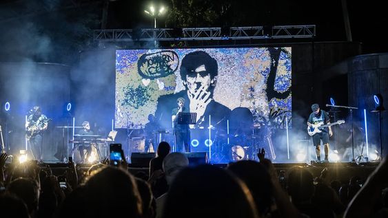 Unas 5000 personas homenajearon a Charly García en “Tengo que volverte a ver”