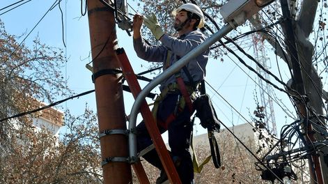 El Epre sancionó a cinco distribuidoras eléctricas de Mendoza. Foto: Archivo Los Andes