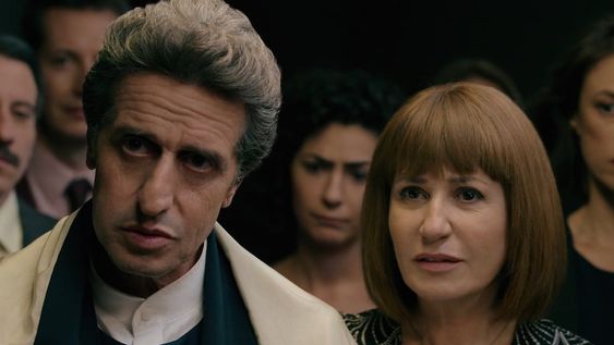 Desde los primeros minutos de este viernes, 13 de agosto, Netflix incluyó en su catálogo la esperada serie argentina El Reino, que abarca la corrupción política y religiosa en su trama.