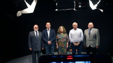 Los Andes | Ciclo Pilares para el desarrollo sustentable de la región . Quinto  EncuentroLa ministra de Salud de la provincia de Mendoza, Ana María Nadal, junto a José Federico López, Presidente de la Clínica de Cuyo, el  Dr. Roberto Miatello, Decano de la Facultad