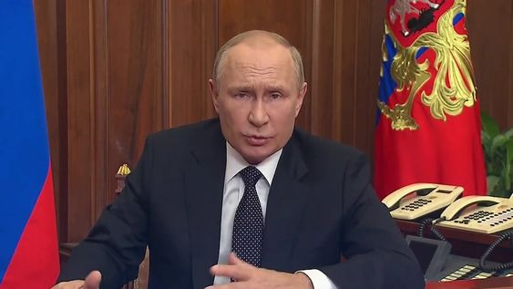 En un discurso pregrabado y televisado a la nación, el presidente de Rusia, Vladímir Putin ,anuncia una movilización parcial por la guerra en Ucrania.