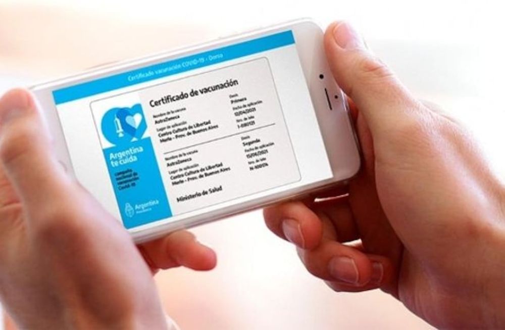 El Pase Sanitario se obtiene descragando la versión más reciente de la app CuidAr, donde figura la constancia de las vacunas contra el coronavirus que ya se han recibido.