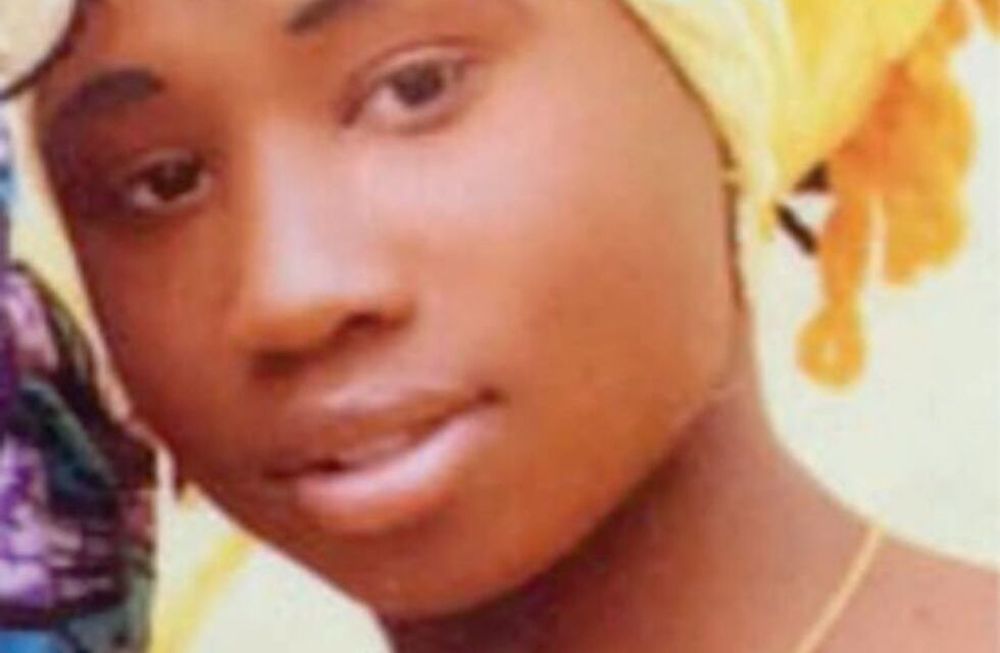 Graban a una nena secuestrada por Boko Haram pidiendo por favor que la liberen