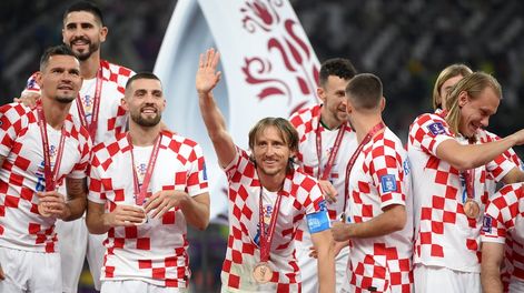 Podio. Croacia le ganó a Marruecos y quedó en tecer lugar en la Copa del Mundo (Foto de Twitter @fifaworldcup_es).