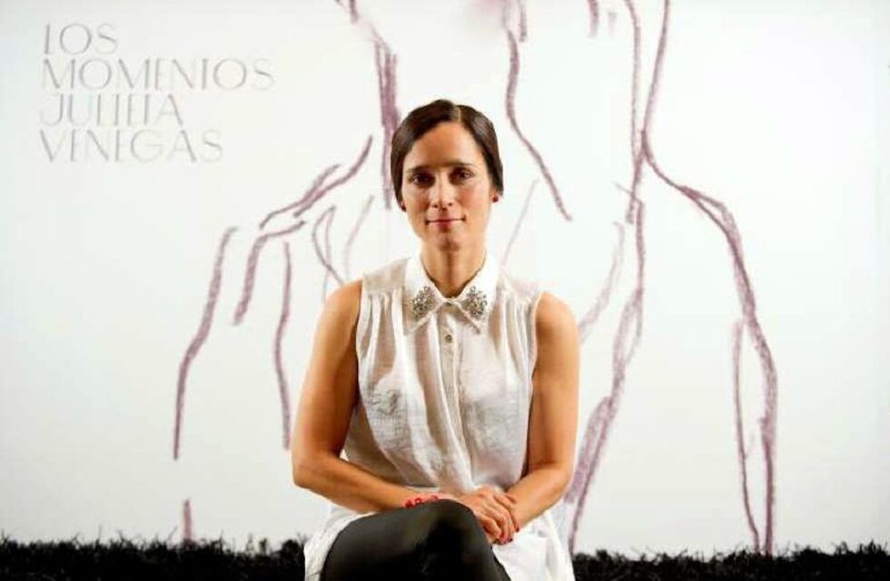 Julieta Venegas, nostálgica y electrónica