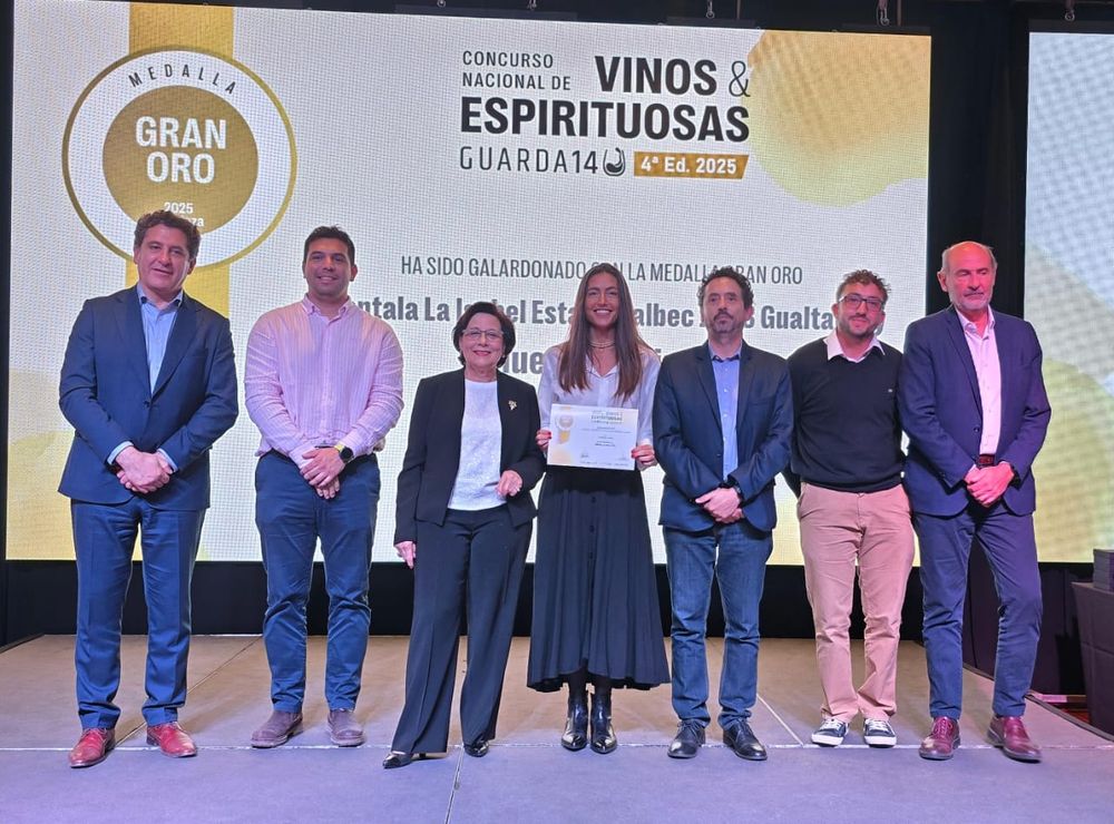 HW en la premiación de Guarda 14 2025 2
