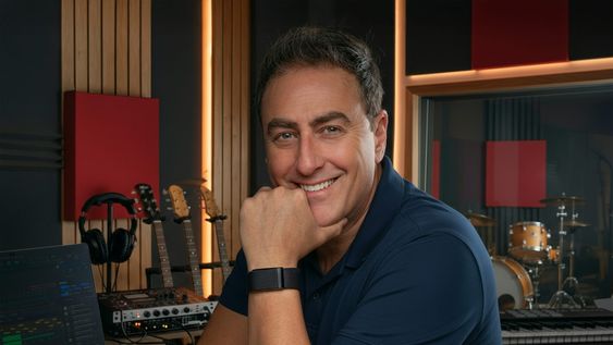 mauricio figueroa, productor mendocino en los latin grammy: hoy el sonido latinoamericano esta mas fuerte que nunca