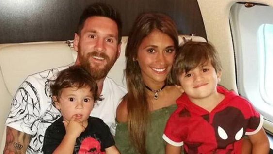 Messi y su familia Messi y su familia