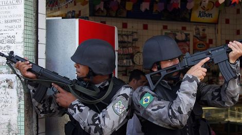 Policías enmascarados de Brasil y sus trágicos despliegues - Por Azam Ahmed