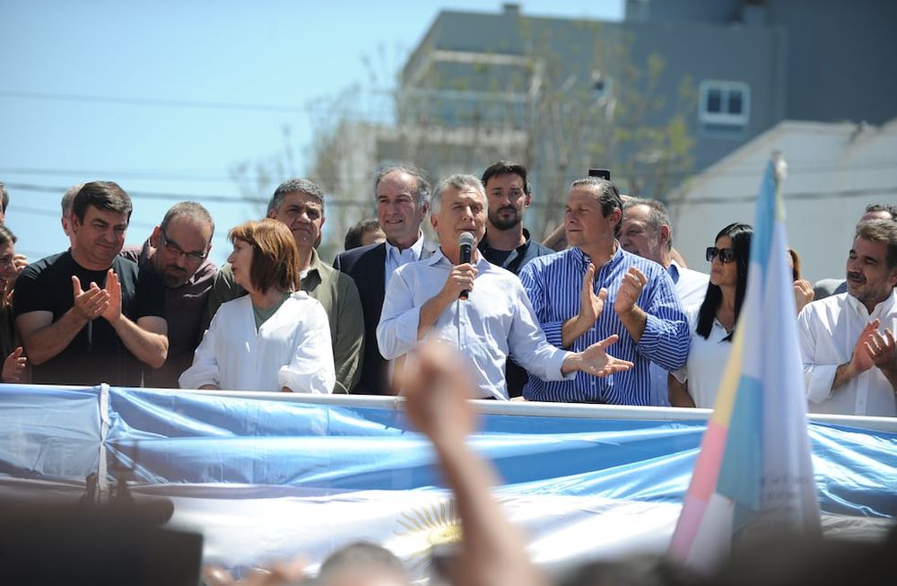 DoloresEl ex presidente Mauricio Macri se presenta a declarar en el juzgado federal de Dolores por la causa de espionaje a los familiares de los tripulantes del Ara San JuanFoto clarin