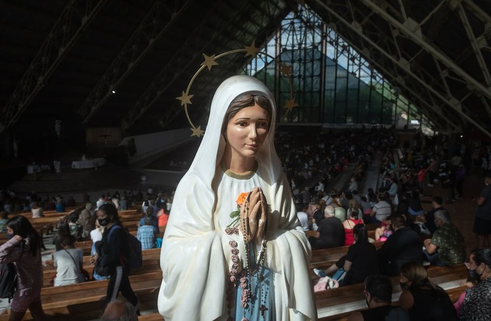 Día de la Virgen de LourdesEste 11 de febrero, como cada año miles de fieles y devotos de la virgen de Lourdes se hacen presente en este aniversario de su aparición a la Santa Bernardita.Foto: Ignacio Blanco / Los Andes