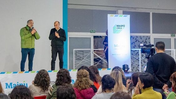 En Maipú se promueve la innovación educativa y tecnológica