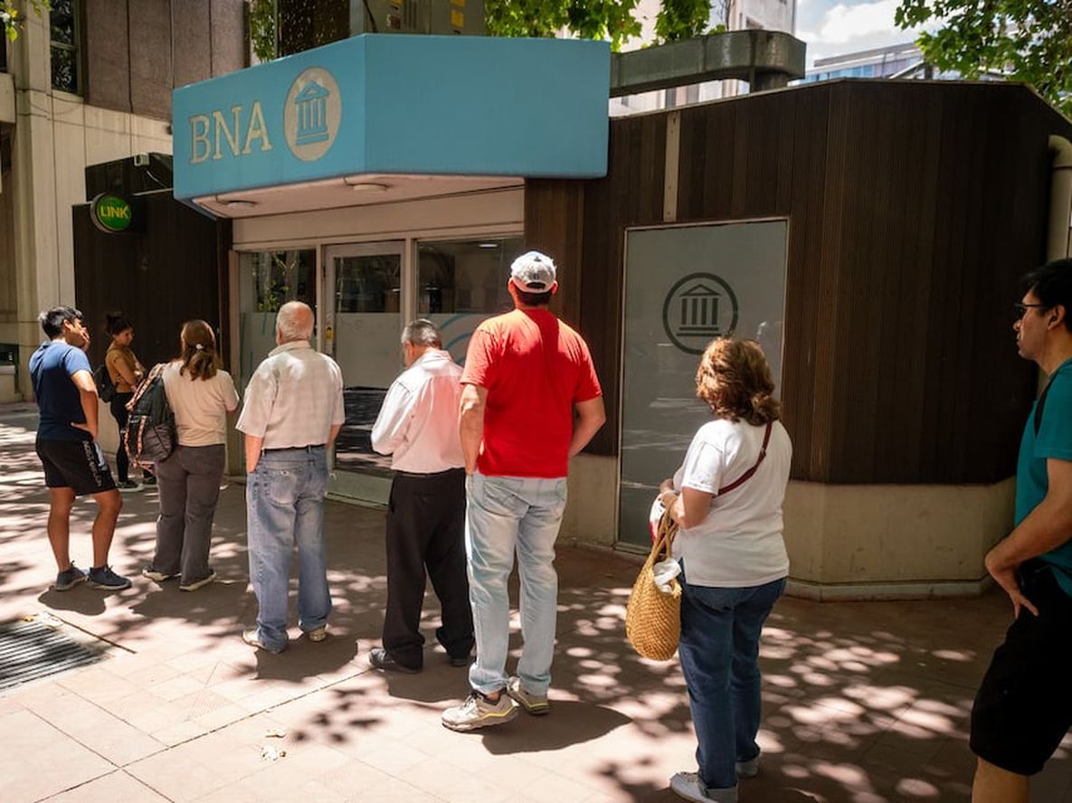 Con este bono, Anses pagará en febrero hasta $167.000: los requisitos - Foto: Ignacio Blanco / Los Andes
