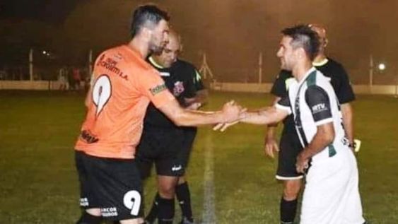 Leonardo Ponzio vivió la noche del viernes su debut en Williams Kammis, el equipo de Las Rosas, Santa Fe, en el que pasó su infancia./ Gentileza.