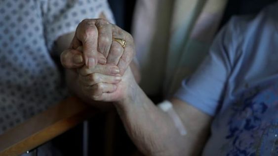 ”Si logramos vacunar 100% de residentes y personal de geriátricos se espera que en una segunda ola el impacto sea menor en estos lugares.