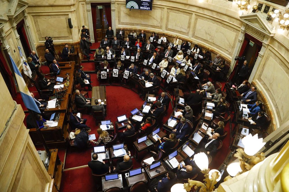 Sesión en el Senado