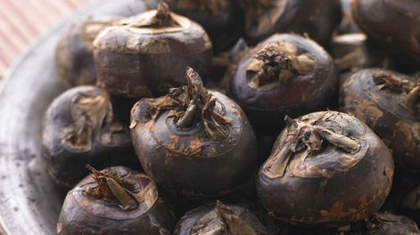 Esta fruta, además, es baja en calorías, ya que posee un 75% de agua en su composición.