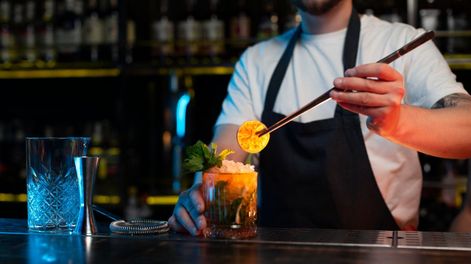 Cuatro bartenders mendocinos competirán en el Torneo Nacional de Coctelería Golden Age.