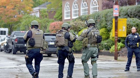 Al menos ocho muertos tras un tiroteo en una sinagoga en Pittsburgh