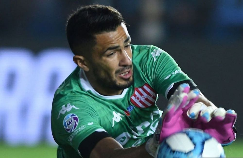 Sebastián Moyano, el ex Tomba que juega en Santa Fe. / gentileza