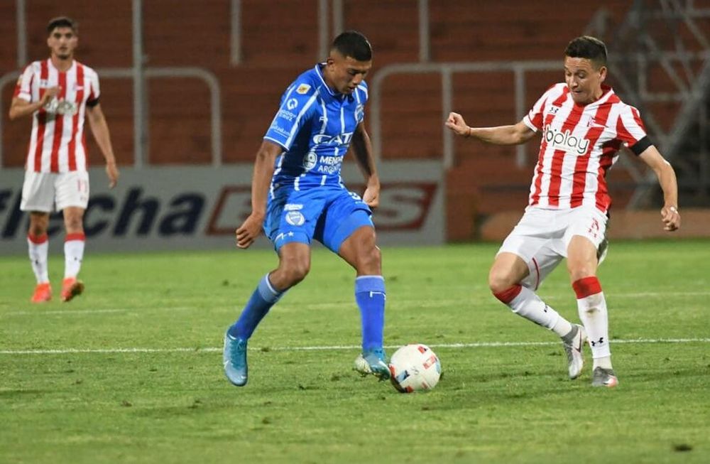 Godoy Cruz perdió en el Malvinas Argentinas. / José Gutiérrez