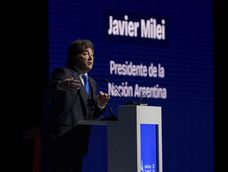 El presidente Javier Milei reconoció esta tarde que no le gustó el dato de la inflación del 3,4% de marzo último y que “de a poco viene subiendo desde mediados del año pasado” durante su exposición en el encuentro de la AmCham. El presidente Javier Milei reconoció esta tarde que no le gustó el dato de la inflación del 3,4% de marzo último y que “de a poco viene subiendo desde mediados del año pasado” durante su exposición en el encuentro de la AmCham.