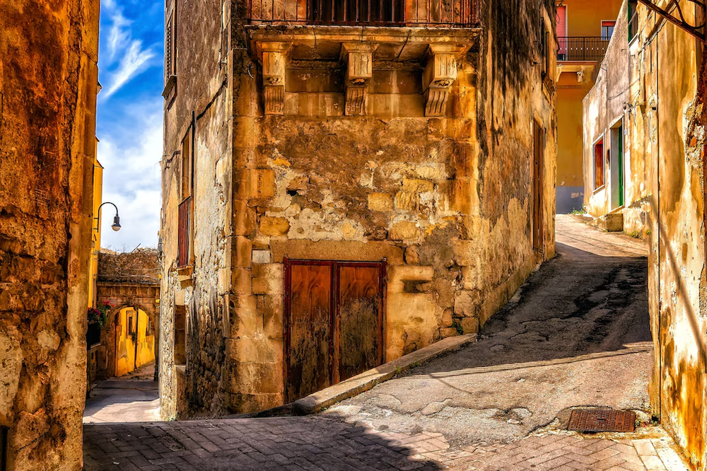 Venden casas a 1 euro en Italia y España