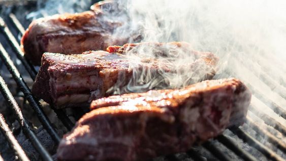 “Fuegos” te propone hoy preparar unas sabrosas ribs