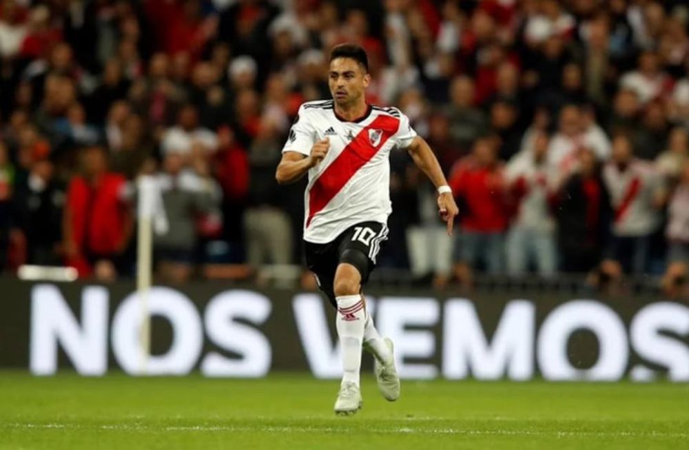 Pity Martínez rumbo al tercer gol de River en el histórico Superclásico de Madrid. / Gentileza.