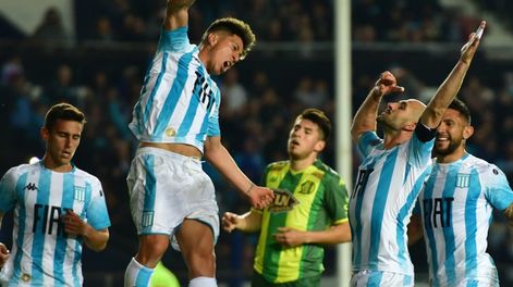 En Avellaneda, Racing Club le ganó 2-0 a Aldosivi con goles de Cristaldo y Licha López
