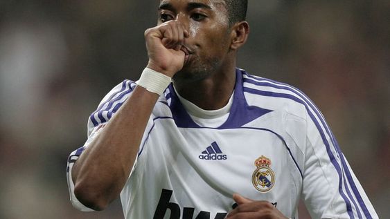 Robinho recibió un nuevo revés judicial en Italia./ Gentileza.