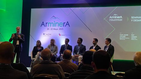 En ArMinera, ﻿Guillaume Légaré, Head South América Toronto Stock Exchange (TSX) y Toronto Stock Exchange Venture (TSC V); Ray Harari CEO, Argentina Metals Corp. Y fundador de Canalis Capital; Francisco Poodts, CFO Aldebaran Resources; Sebastián Piña, CFO Impulsa Mendoza; Laura Rópolo, Asesora Unidad Minera Grupo Petersen; Natalia Marchese, Presidente IPEEM San Juan