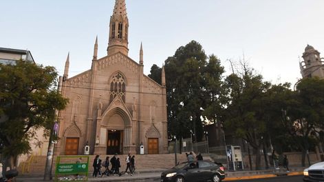 Puesta en valor de la iglesia San Vicente Ferrer de Godoy Cruz.  | Foto: José Gutierrez / Los Andes